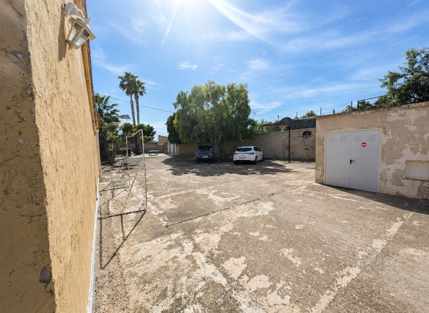Reventa - Villa - La Romana