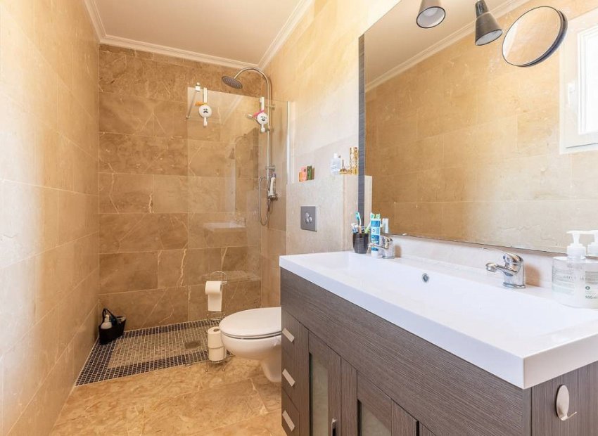 Reventa - Villa - La Romana