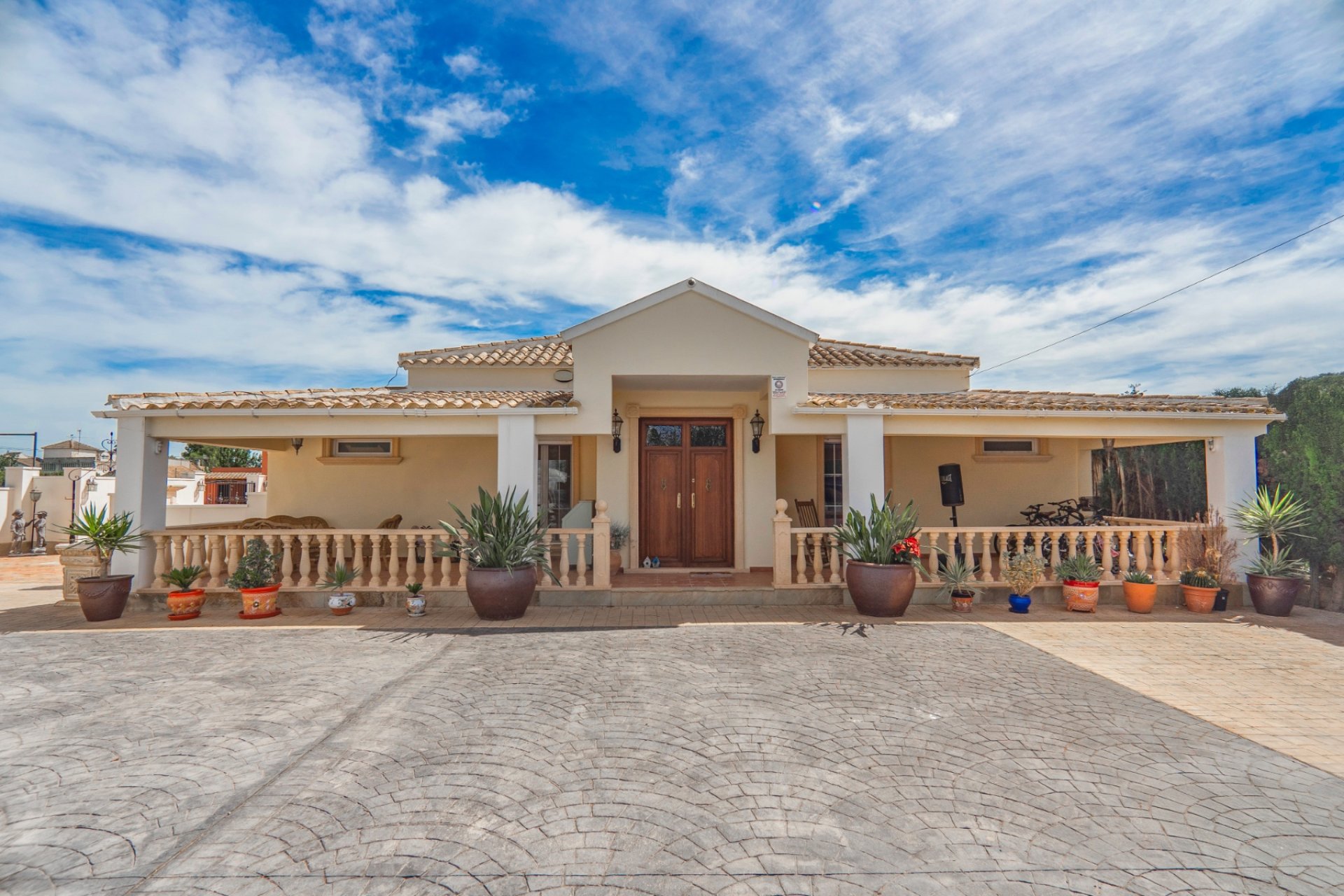 Reventa - Villa - Las Heredades - Heredades