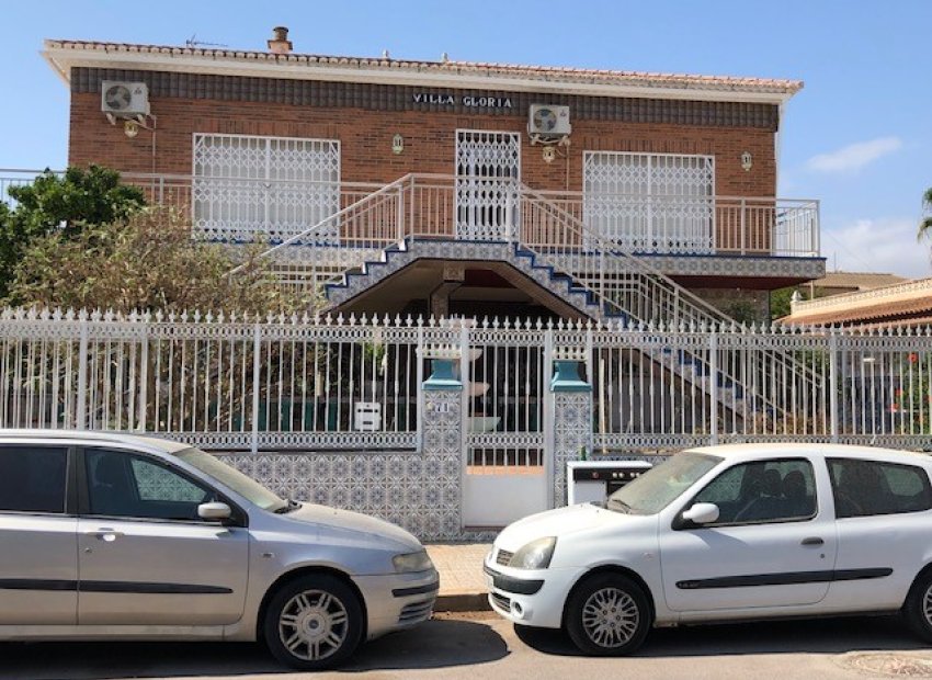 Reventa - Villa - Los Alcázares - Punta Calera