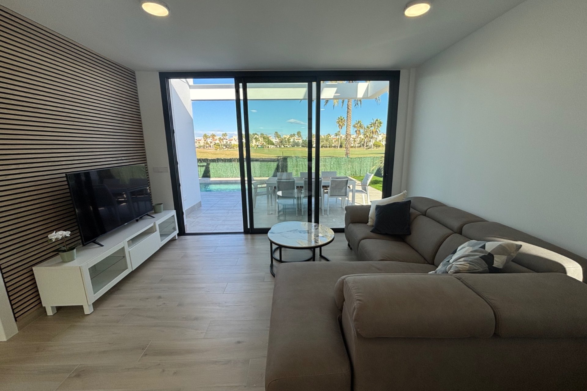 Reventa - Villa - Los Alcázares - Roda