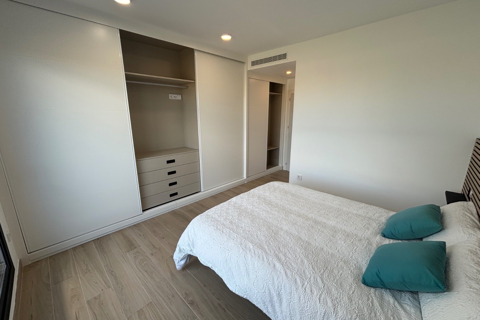 Reventa - Villa - Los Alcázares - Roda