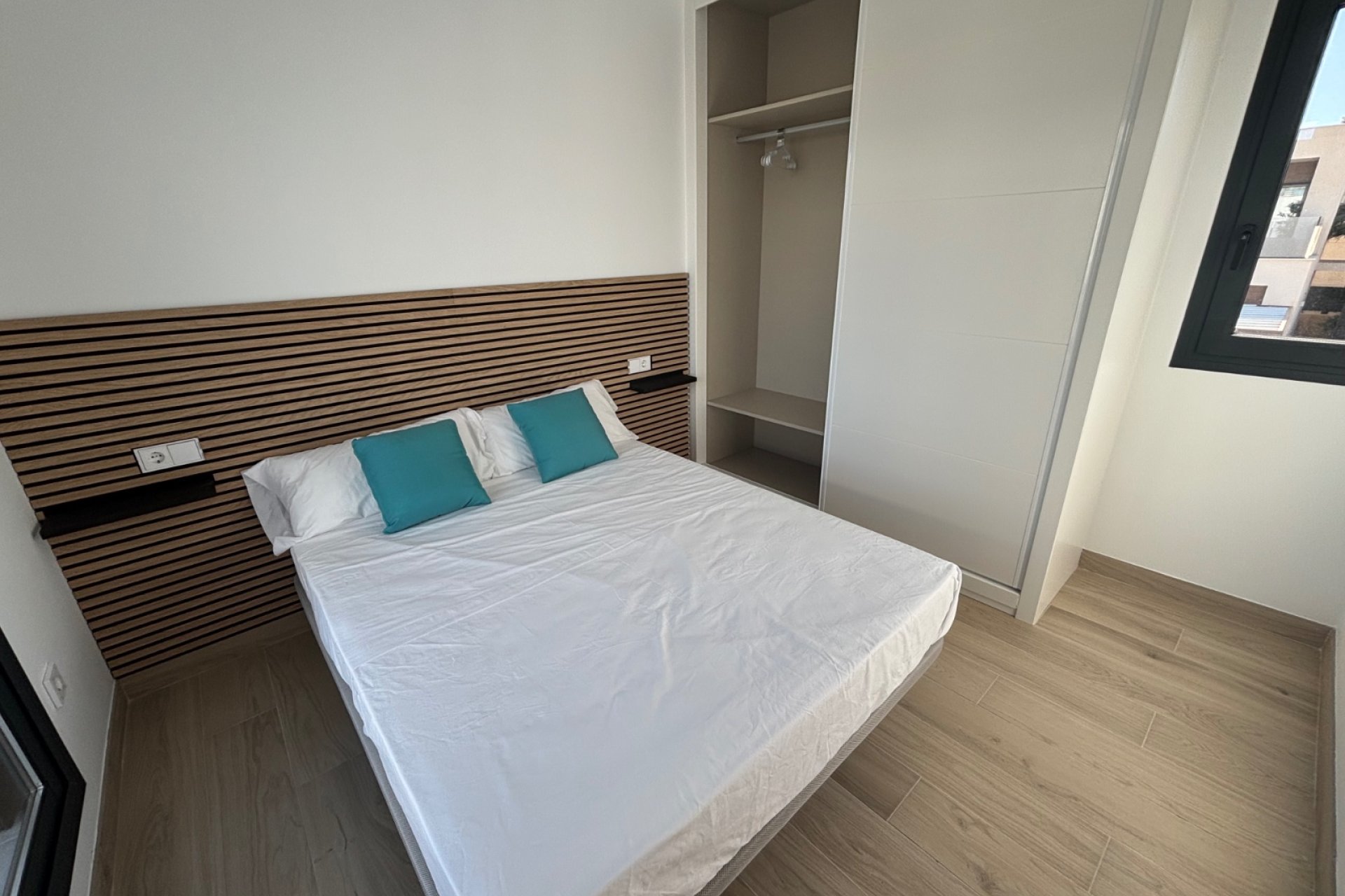 Reventa - Villa - Los Alcázares - Roda