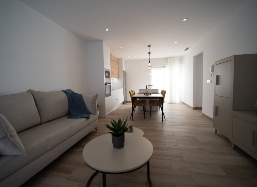 Reventa - Villa - Los Alcázares - San Javier