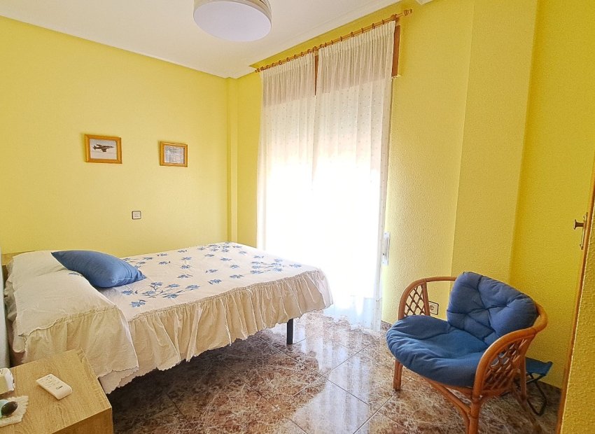 Reventa - Villa - Los Alcázares