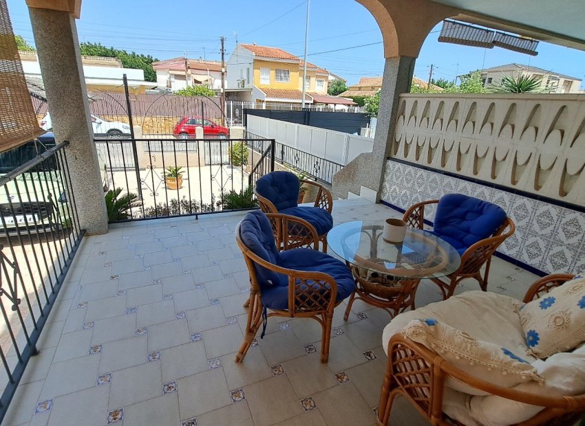 Reventa - Villa - Los Alcázares