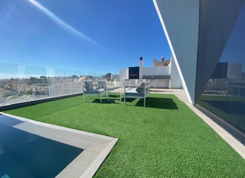 Reventa - Villa - Los Balcones - Los Altos