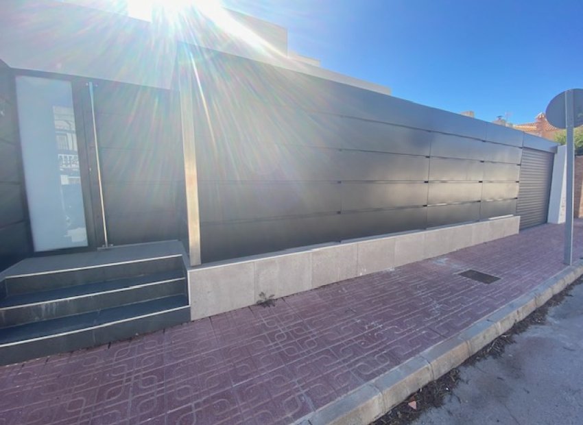 Reventa - Villa - Los Balcones - Los Altos