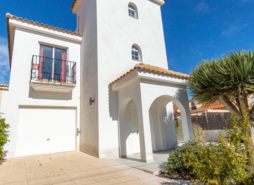 Reventa - Villa - Los Balcones