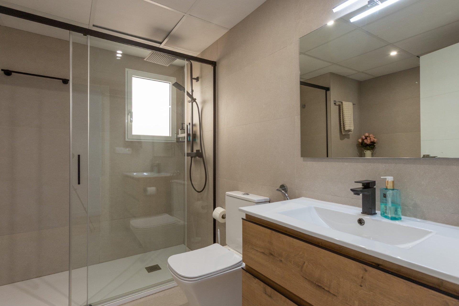 Reventa - Villa - Los Balcones