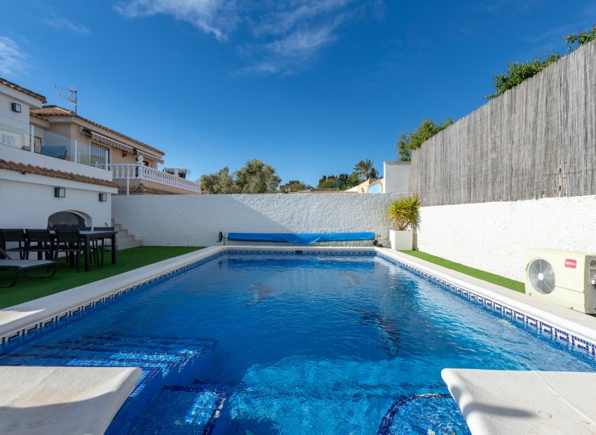 Reventa - Villa - Los Balcones