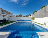 Reventa - Villa - Los Balcones