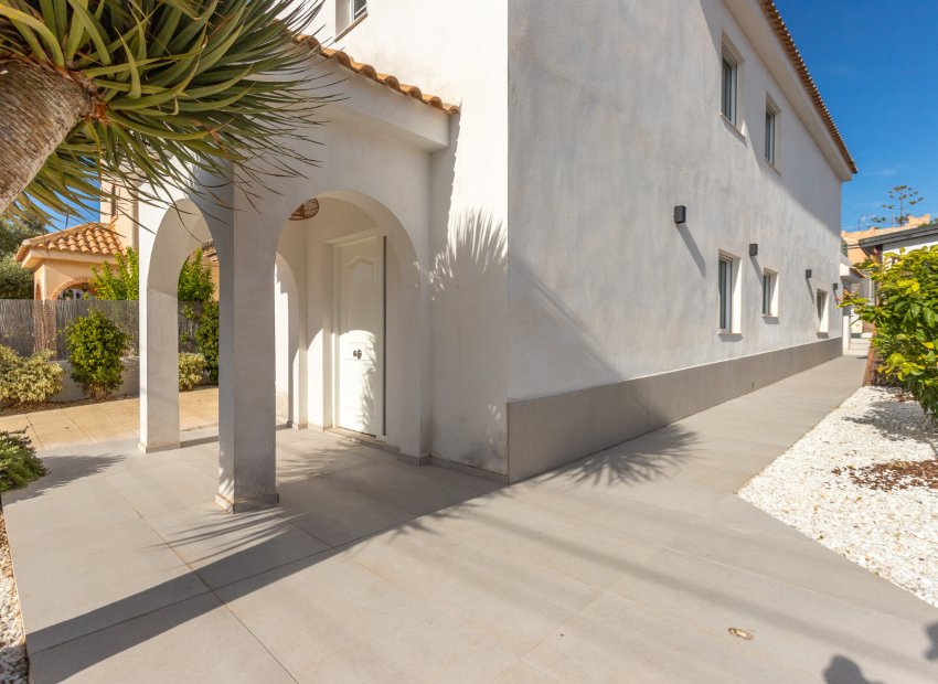 Reventa - Villa - Los Balcones