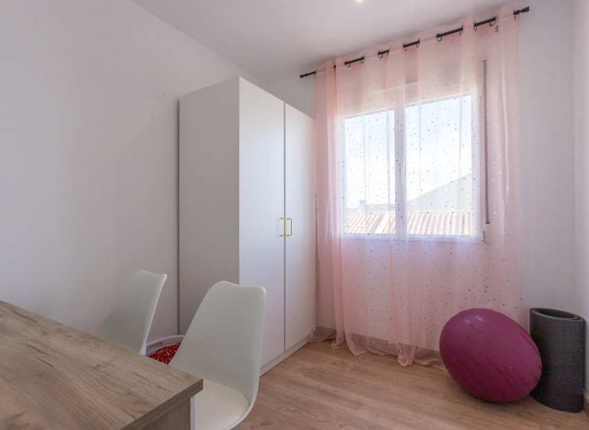 Reventa - Villa - Los Balcones
