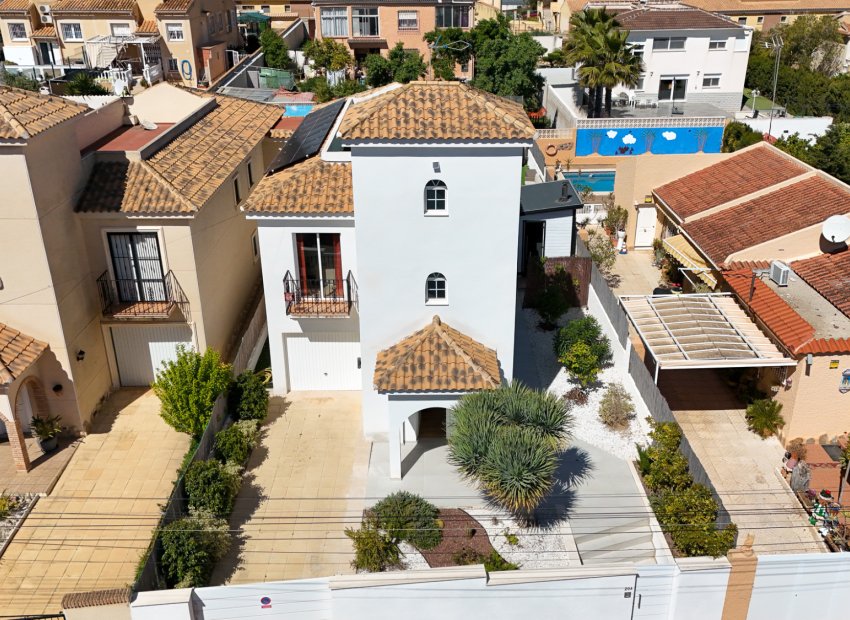 Reventa - Villa - Los Balcones