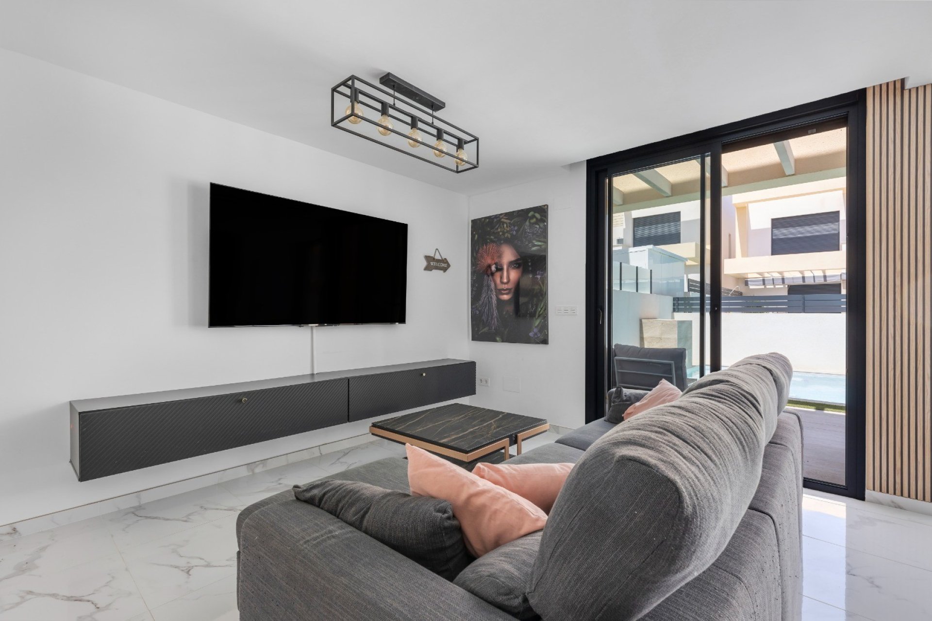 Reventa - Villa - Los Montesinos - La Herrada