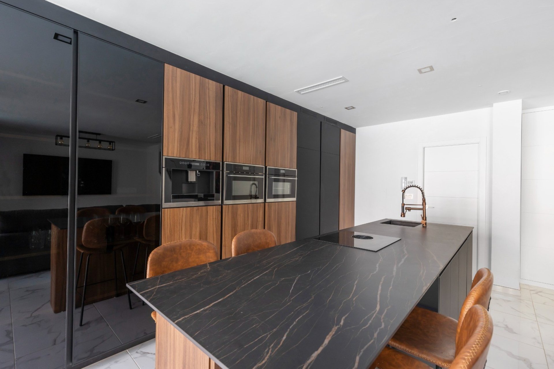 Reventa - Villa - Los Montesinos - La Herrada