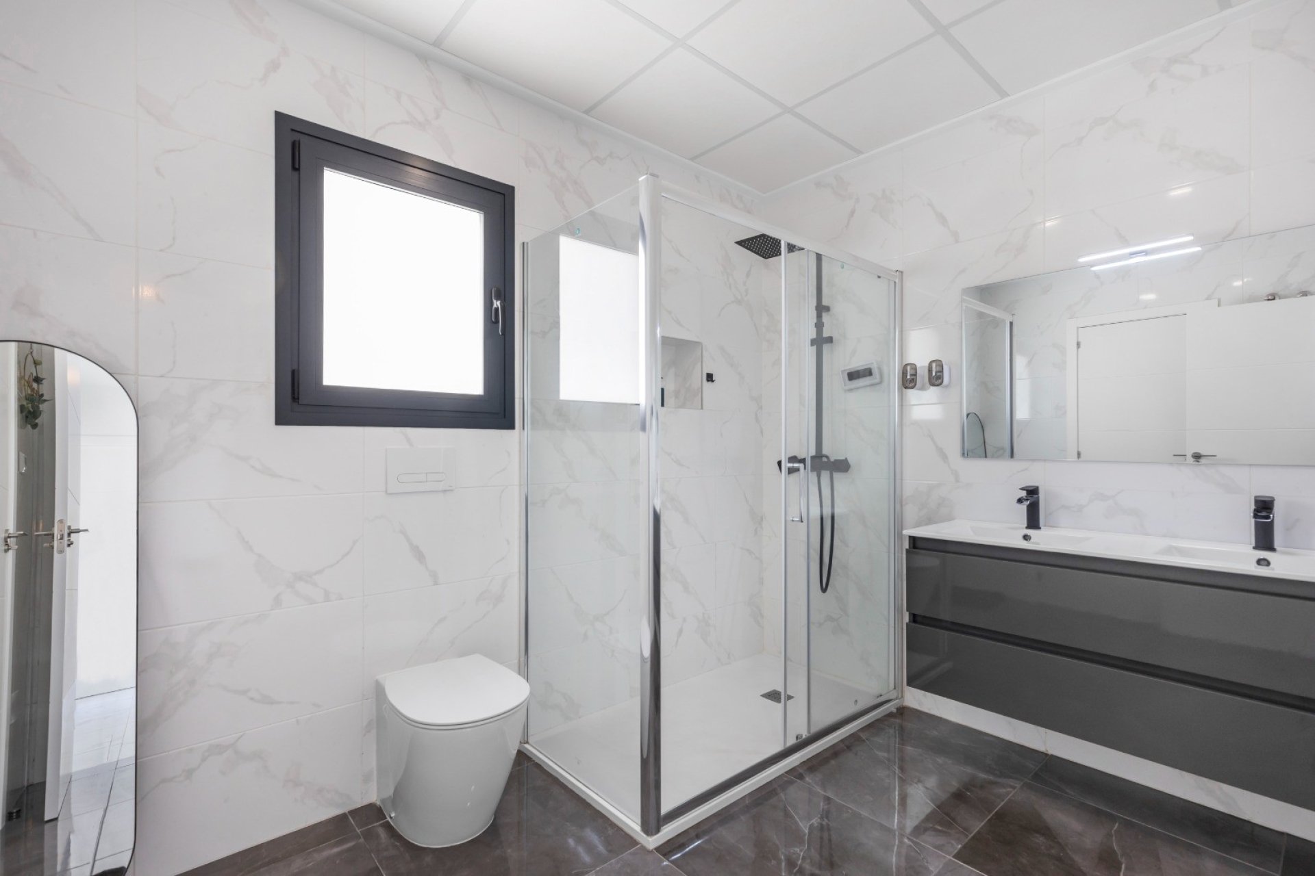 Reventa - Villa - Los Montesinos - La Herrada