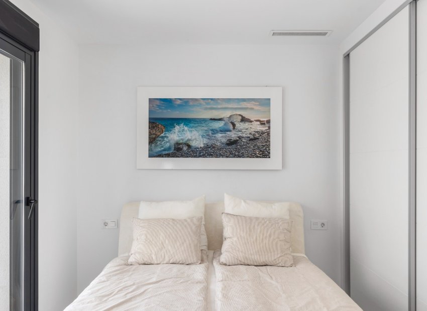 Reventa - Villa - Los Montesinos - La Herrada