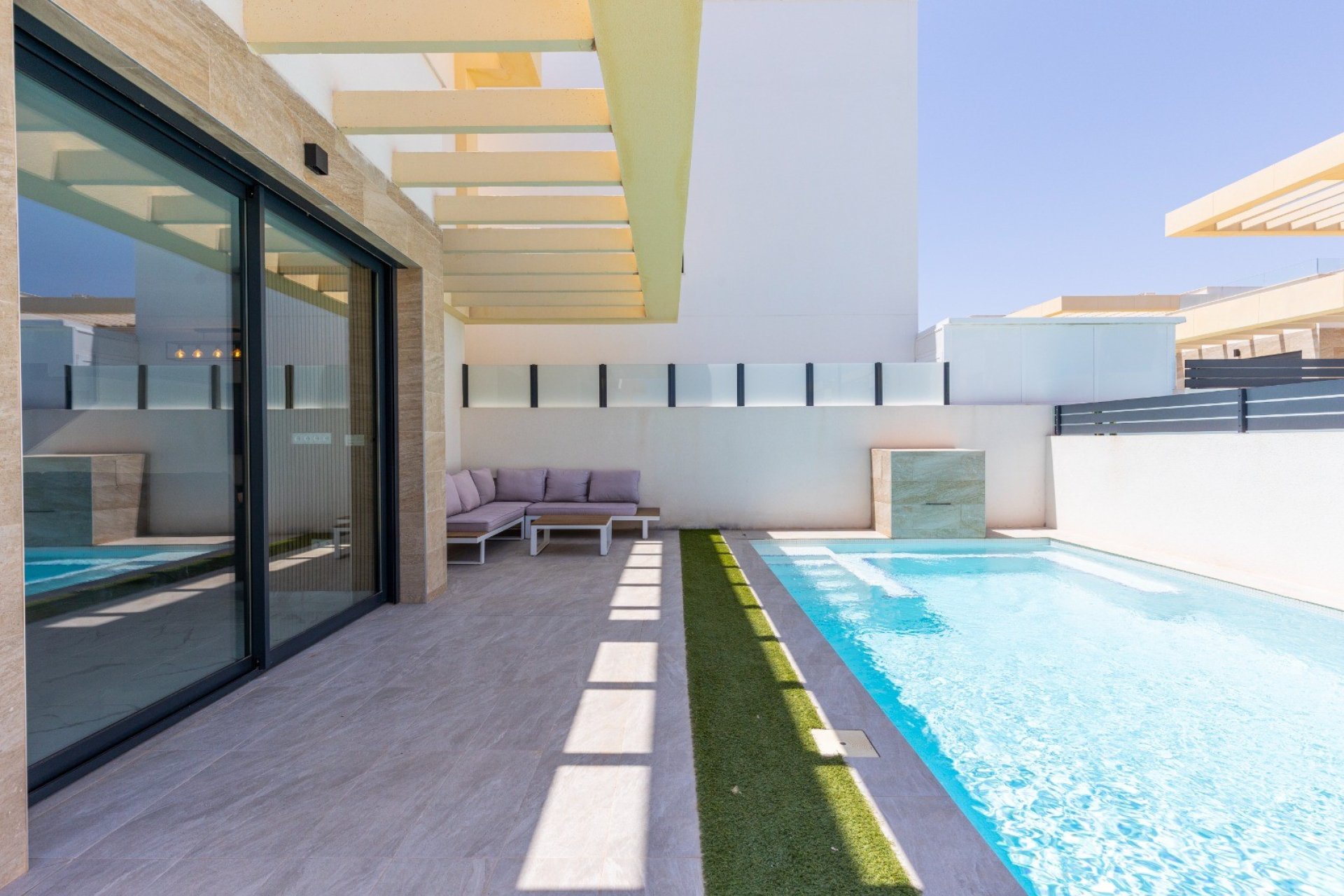 Reventa - Villa - Los Montesinos - La Herrada