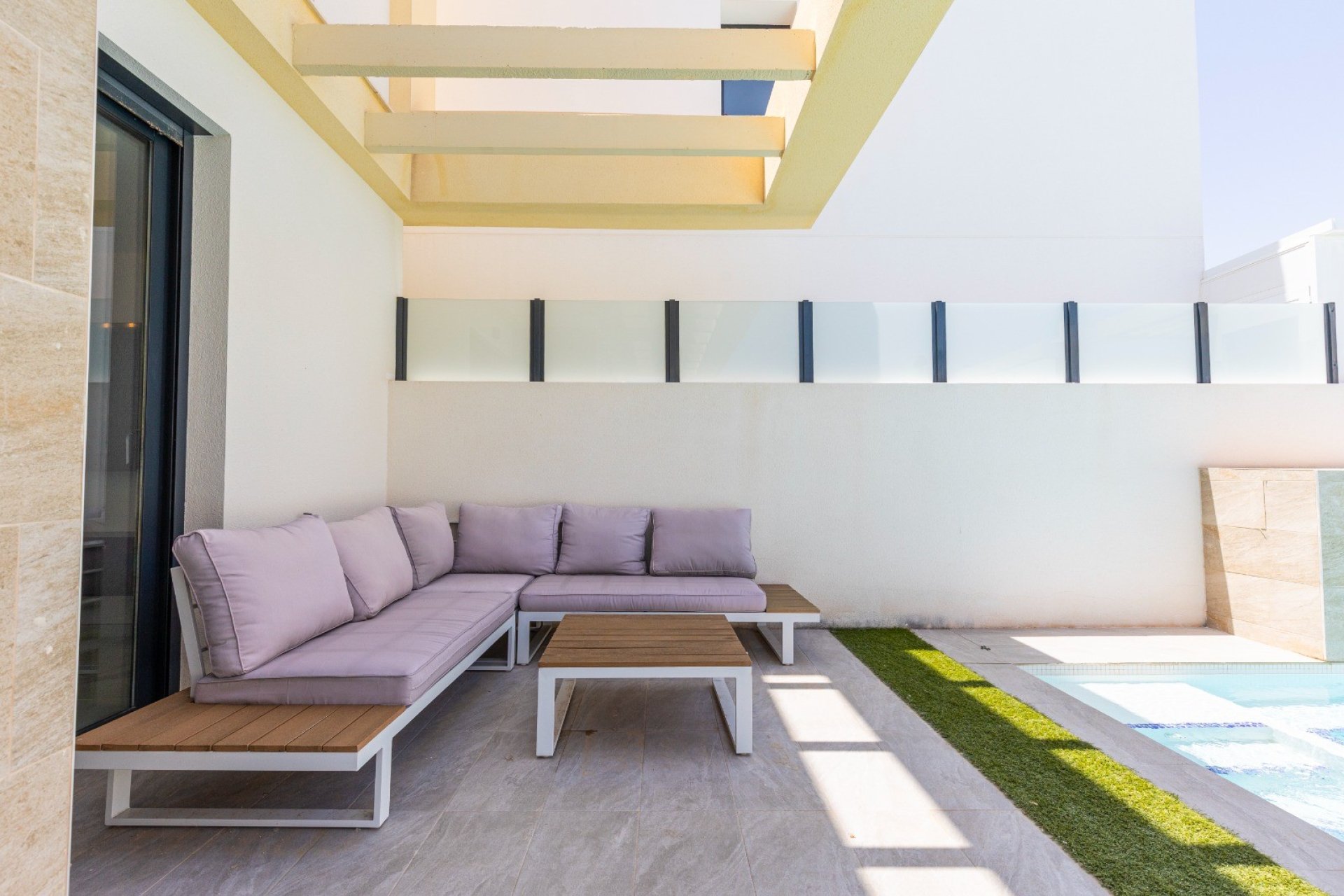 Reventa - Villa - Los Montesinos - La Herrada