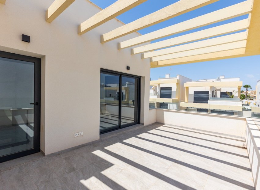 Reventa - Villa - Los Montesinos - La Herrada