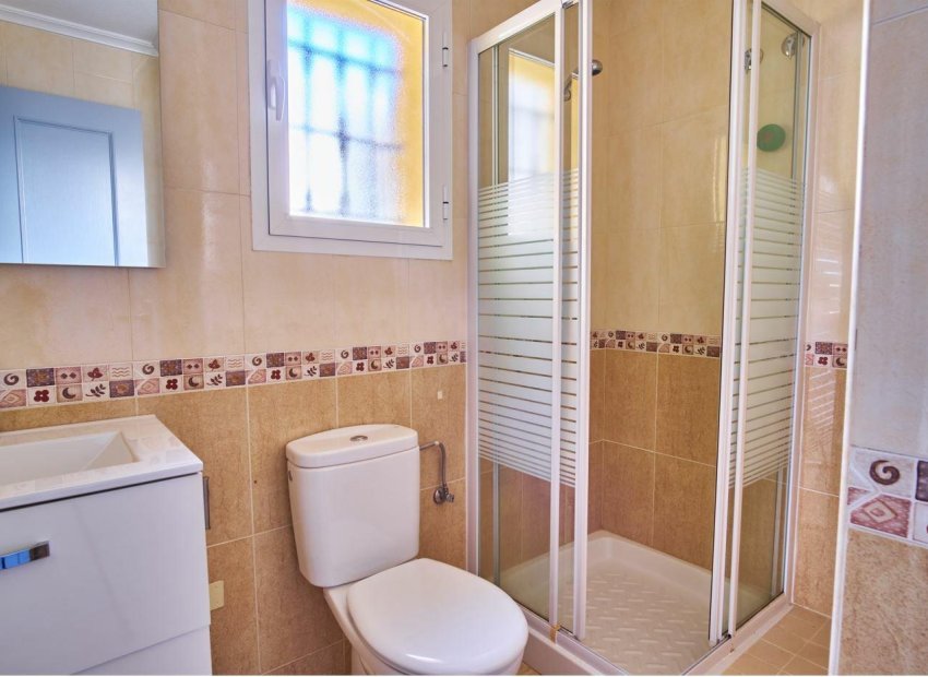 Reventa - Villa - Los Montesinos - La Herrada