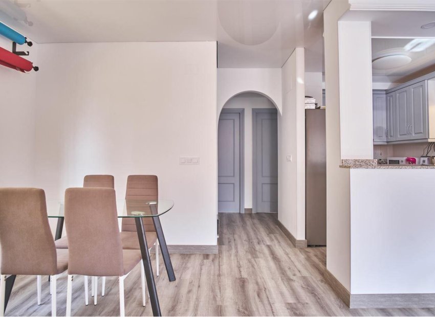 Reventa - Villa - Los Montesinos - La Herrada