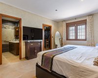 Reventa - Villa - Los Montesinos - La Herrada