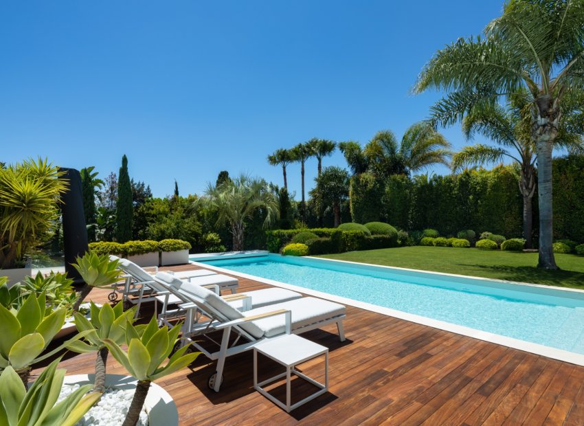 Reventa - Villa - Marbella - East Marbella
