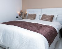 Reventa - Villa - Marbella - Elviria