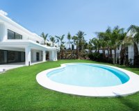 Reventa - Villa - Marbella - Golden Mile