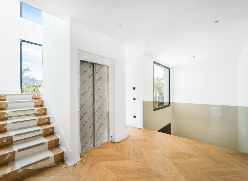 Reventa - Villa - Marbella - Golden Mile