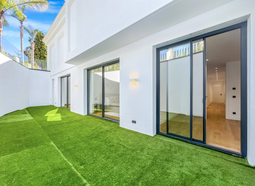 Reventa - Villa - Marbella - Golden Mile