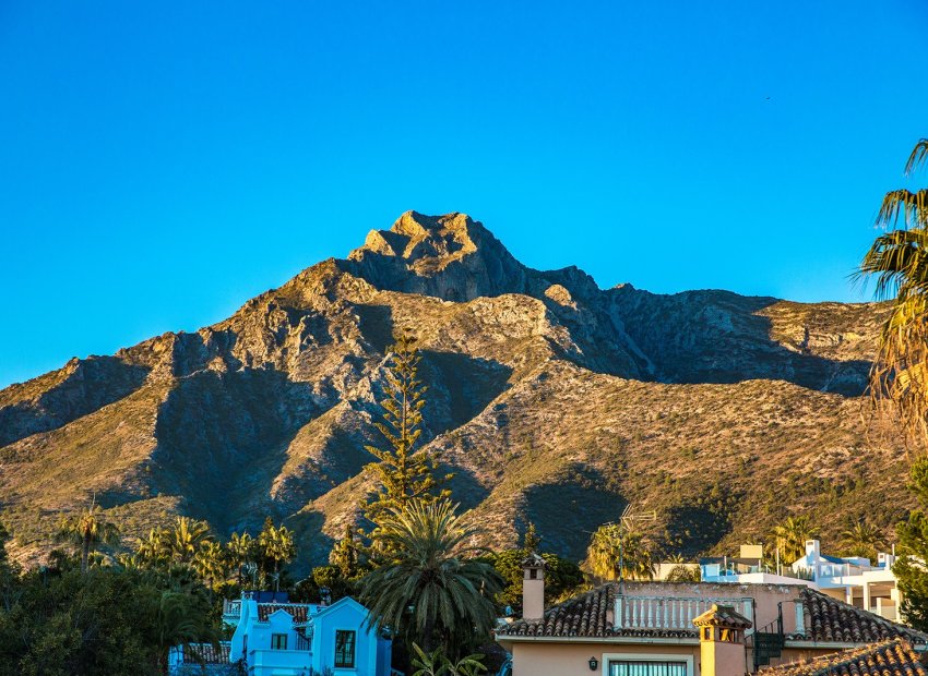 Reventa - Villa - Marbella - Nagueles