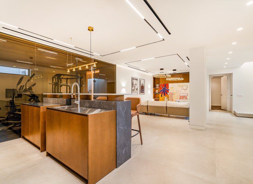 Reventa - Villa - Marbella - Nagueles