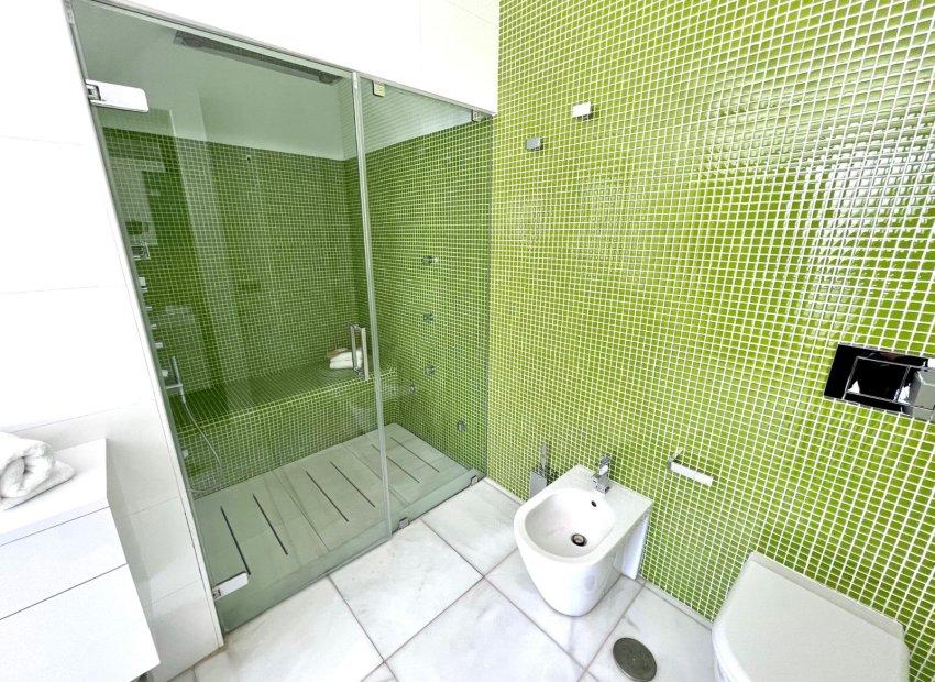 Reventa - Villa - Marbella - Nueva Andalucía