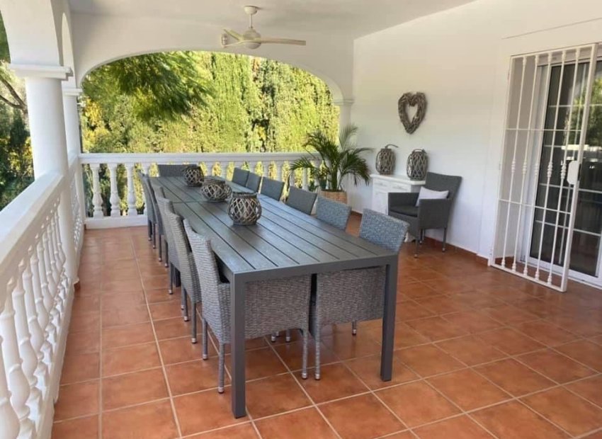 Reventa - Villa - Marbella - Nueva Andalucía