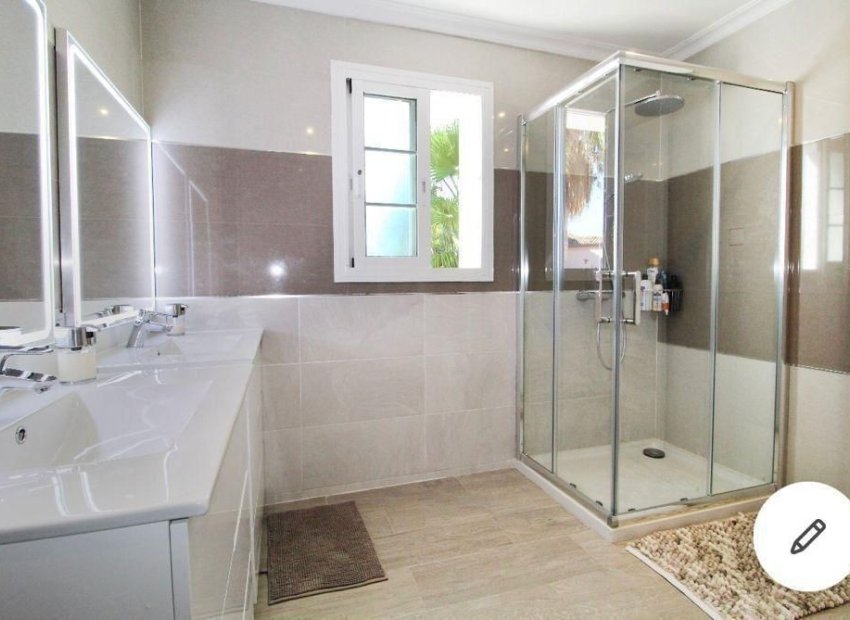 Reventa - Villa - Marbella - Nueva Andalucía