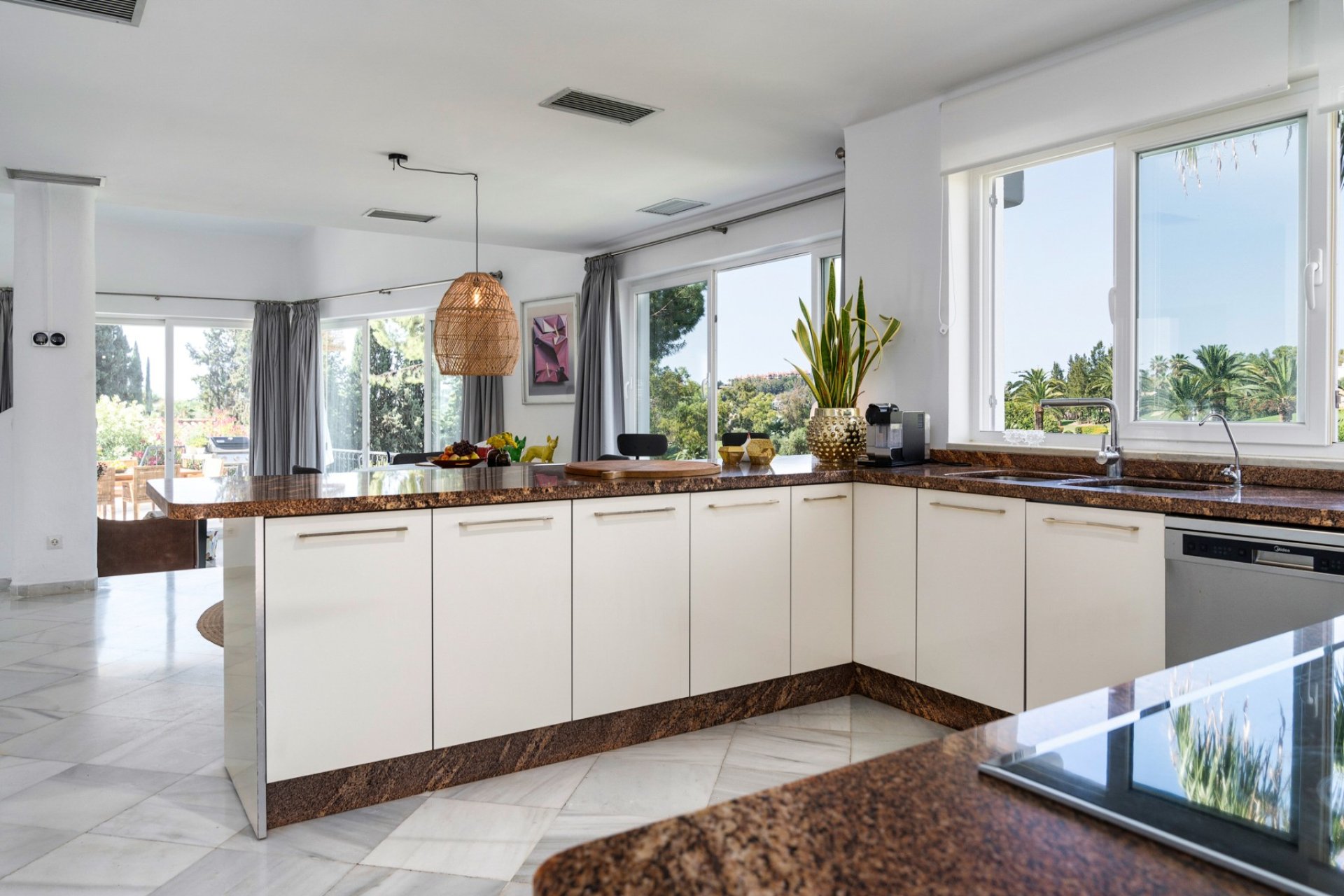 Reventa - Villa - Marbella - Nueva Andalucía