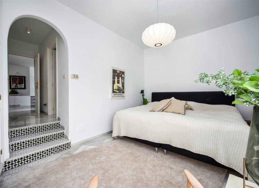 Reventa - Villa - Marbella - Nueva Andalucía