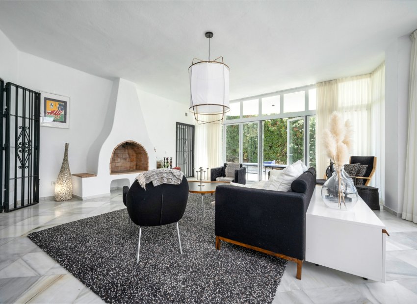 Reventa - Villa - Marbella - Nueva Andalucía