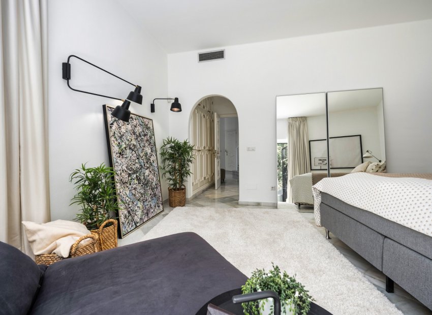 Reventa - Villa - Marbella - Nueva Andalucía