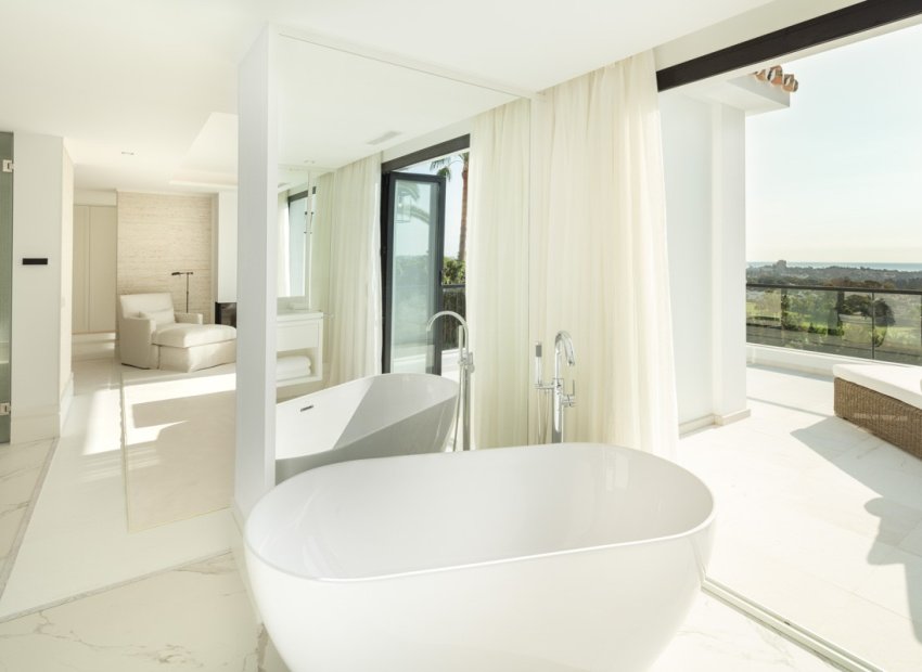 Reventa - Villa - Marbella - Nueva Andalucía