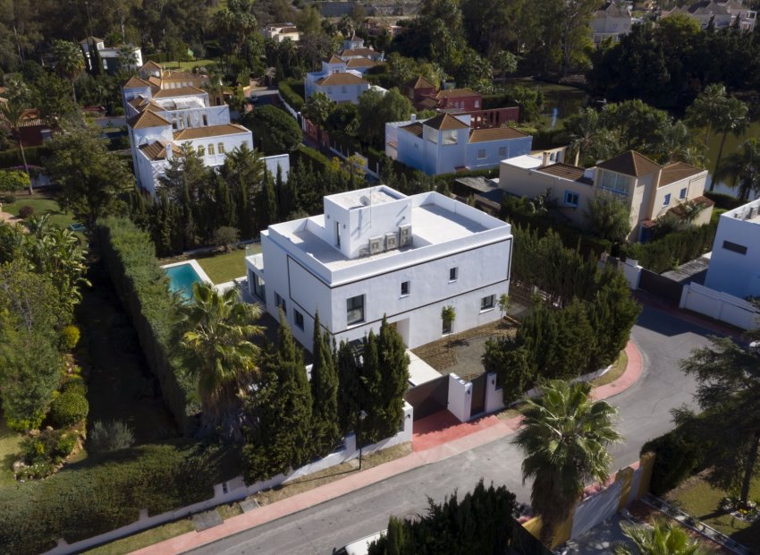 Reventa - Villa - Marbella - Nueva Andalucía