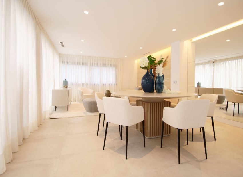 Reventa - Villa - Marbella - Nueva Andalucía