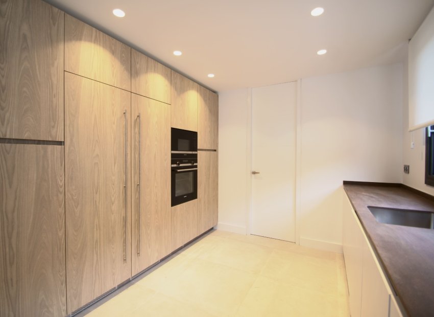 Reventa - Villa - Marbella - Nueva Andalucía