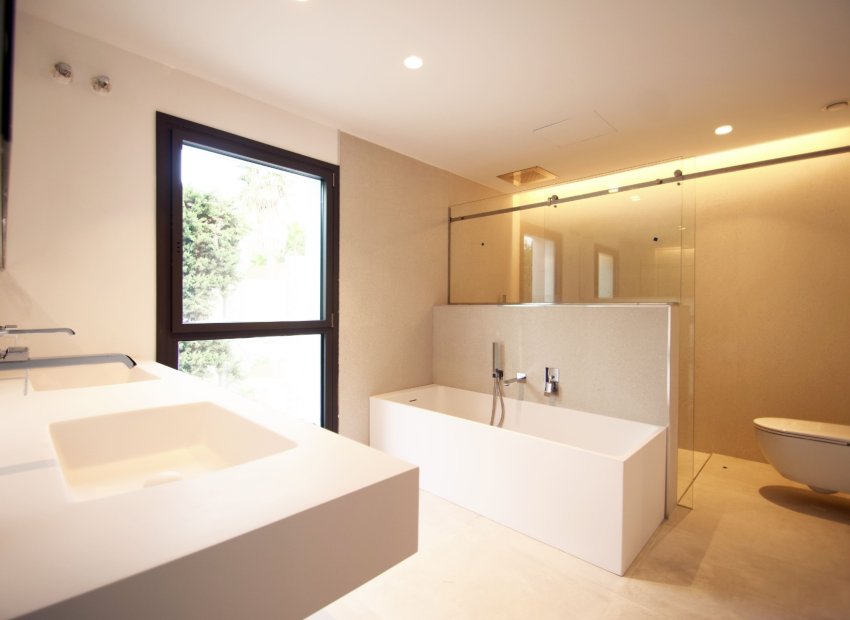 Reventa - Villa - Marbella - Nueva Andalucía