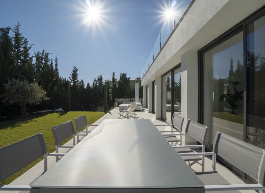 Reventa - Villa - Marbella - Nueva Andalucía