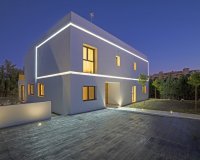 Reventa - Villa - Marbella - Nueva Andalucía